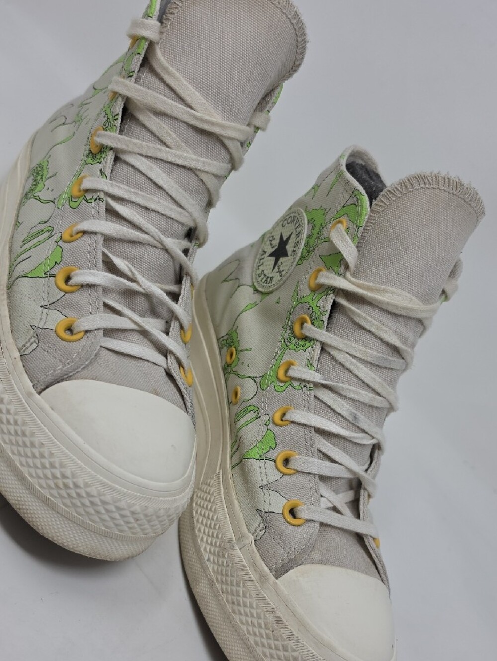 Converse Women's Cream and Yellow Low-Top Sneakers